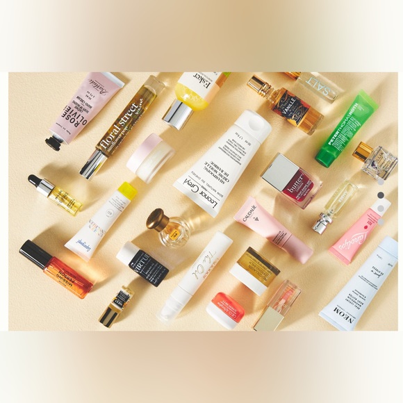 NEW ANTHROPOLOGIE George & Viv 24 Days of Beauty Advent Calendar 2023 LAST 1 - Picture 3 of 4